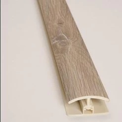 SMARTCORE 1.26-in X 94.49-in Huntington Oak Vinyl Floor T-molding